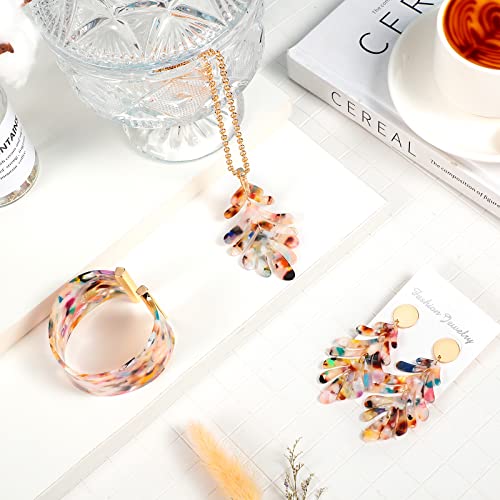 Kenning 4 Pcs Acrylic Jewelry Set for Women Statement Boho Resin Earrings Necklace Bracelet Stylish Jewelry Set for Women3