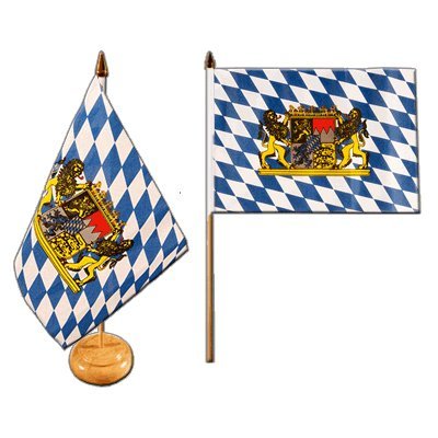 Preisvergleich Produktbild Flaggenfritze® Tischflagge Bayern mit Löwe mit lackiertem Holzsockel