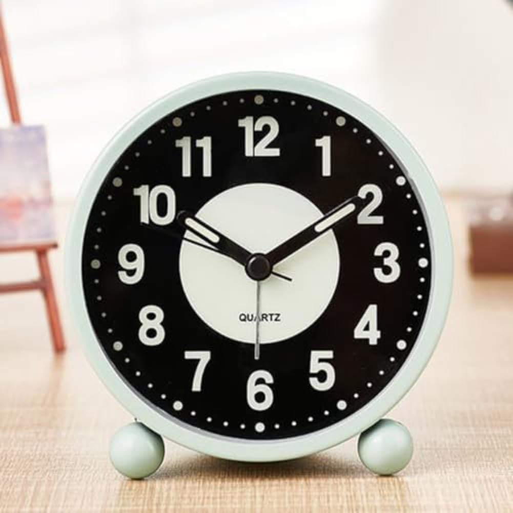 EBILUN Silent Bedside Alarm Clock Non Ticking Glow-in-the-Dark Bedroom Clock (green)