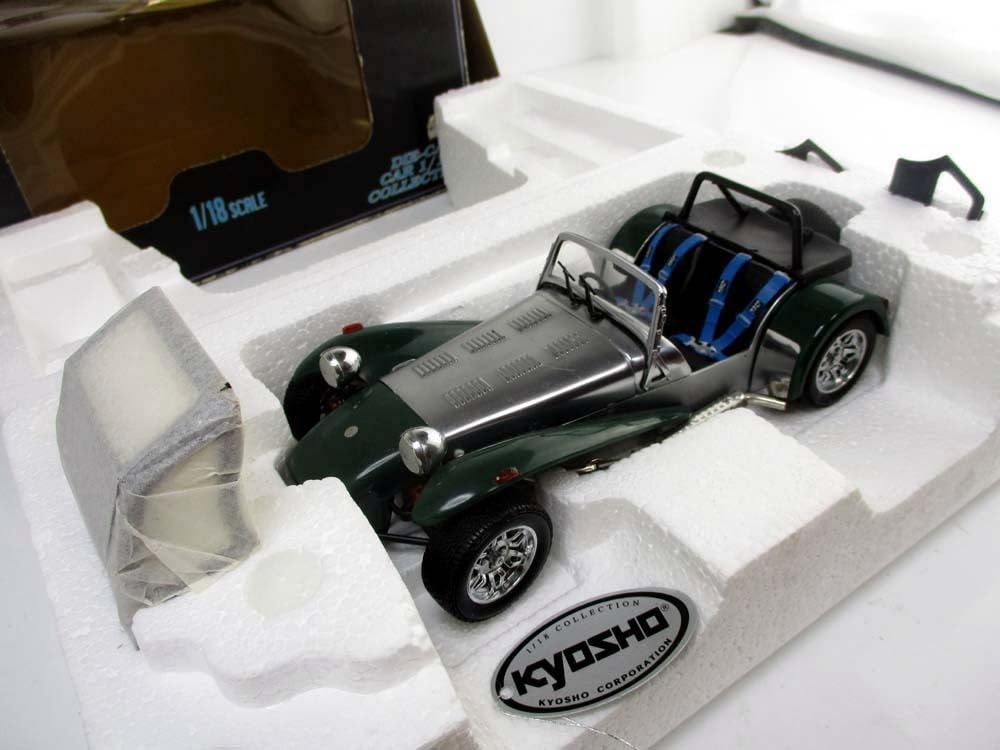 Amazon.co.jp: Kyosho CATERHAM SUPER SEVEN 1/18 : Hobbies