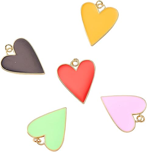 5 colgantes de metal esmaltado de latón de un solo lado de color aleatorio con forma de corazón, chapado en oro de 18 quilates para hacer joyas,