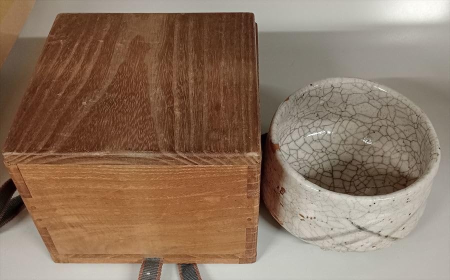 茶道具　志野焼　古志野茶碗　時代箱　V　R9139 茶道具 志野焼 古志野茶碗 時代箱 V R9139の通販 by takaryo123's shop