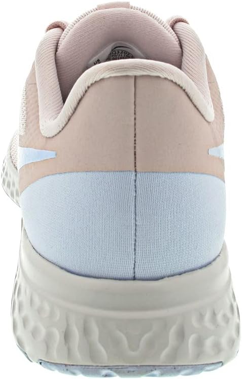 nike revolution 5 barely rose