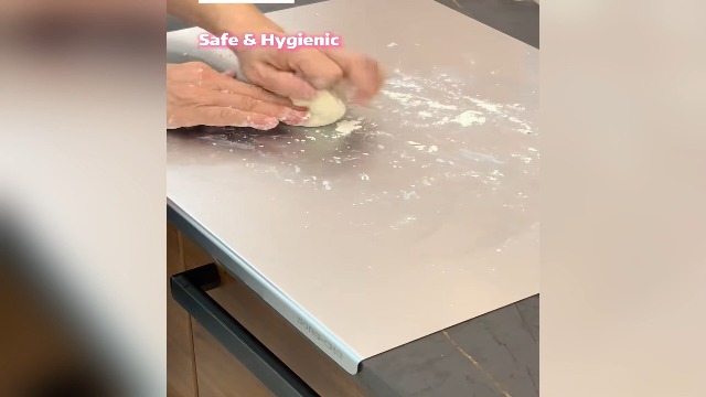 Tabla de Cortar de Acero Inoxidable 304, con Borde Elevado y Ranura para Jugos, para Preparación Diaria de Alimentos (40 cm x 30 cm) miniatura 7