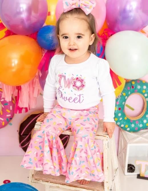 YOKJZJD 3Pcs Baby Girl 1st Birthday Outfit Sweet One Two Sweet Short Sleeve T-Shirt Tops Bell Bottom Pants Set Summer Clothes (Two Sweet Pink, 2-3 Years)