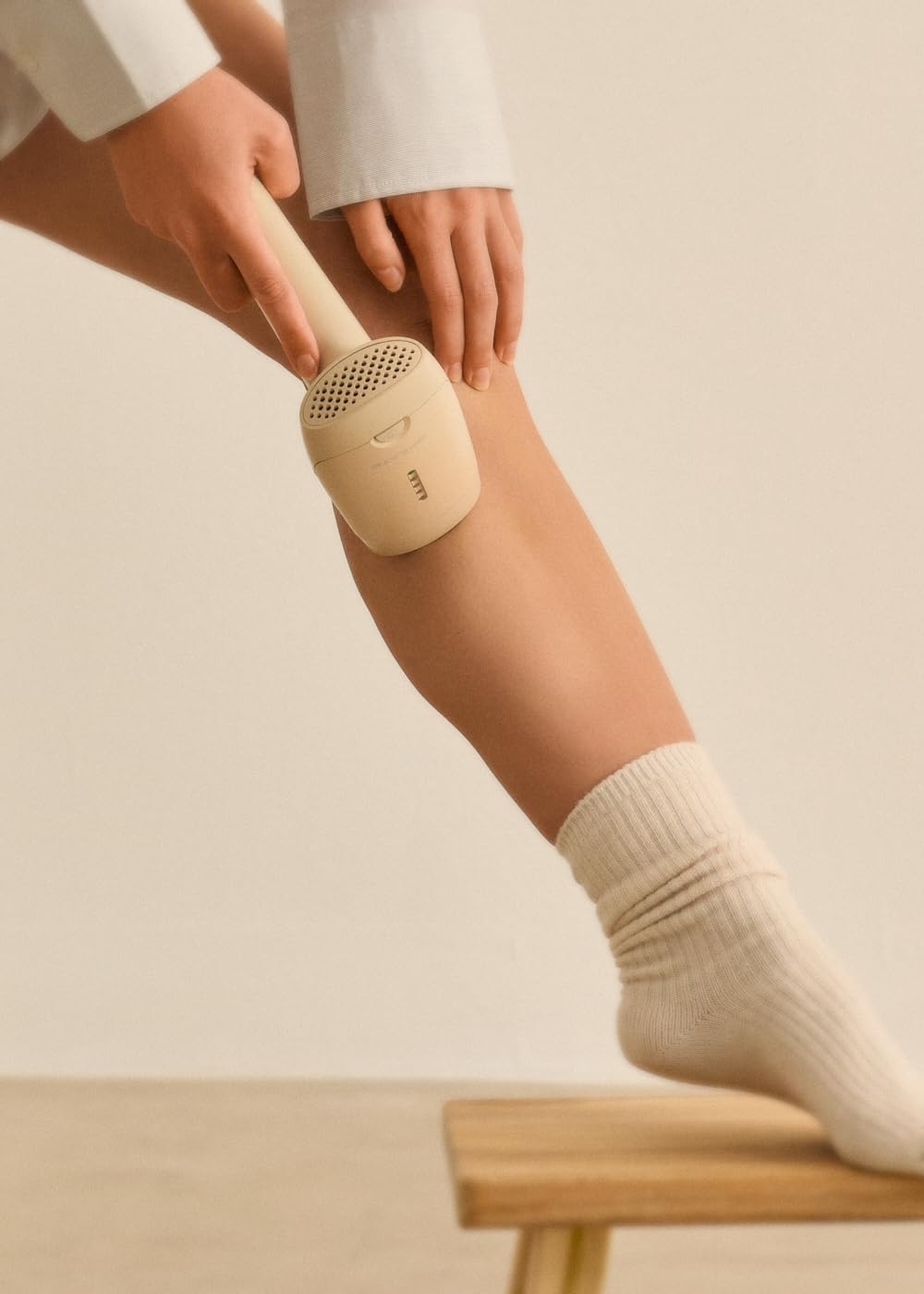 CREATE/SILK SKIN IPL/Pulslicht-Haarentfernungsgerät mit Quarzsandlampe Sand/Zwei Aufsätze, 5 Leistungsstufen, 4cm² Bestrahlungsfläche, 2J Energie pro Impuls, 36W