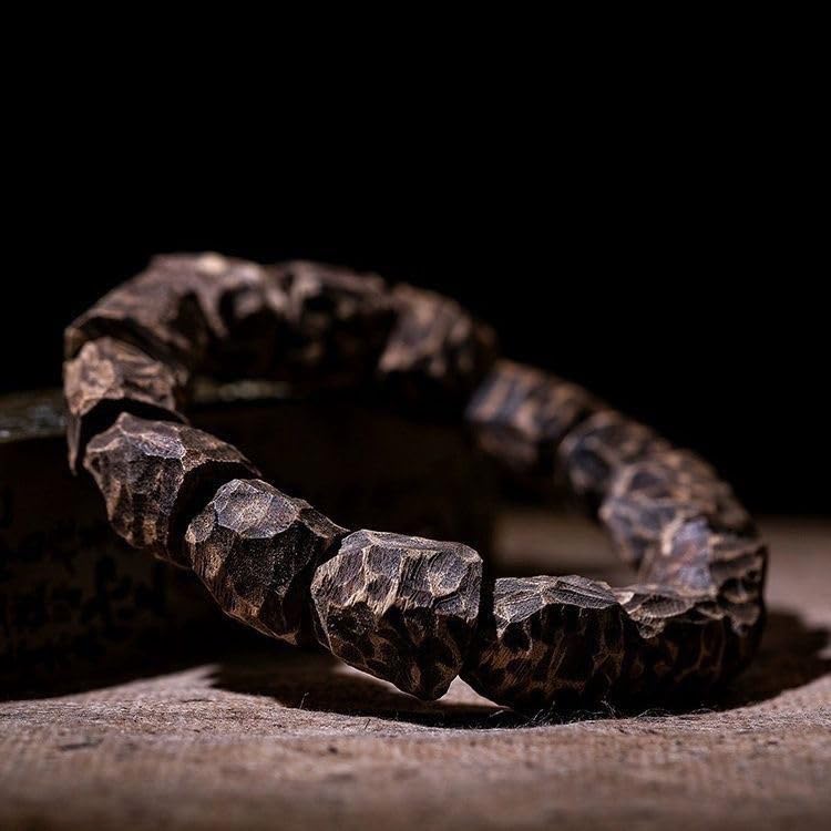 Bracciale vietnamita con Perline di Legno di agar con Nodi e cicatrici Naturali, Filo Singolo