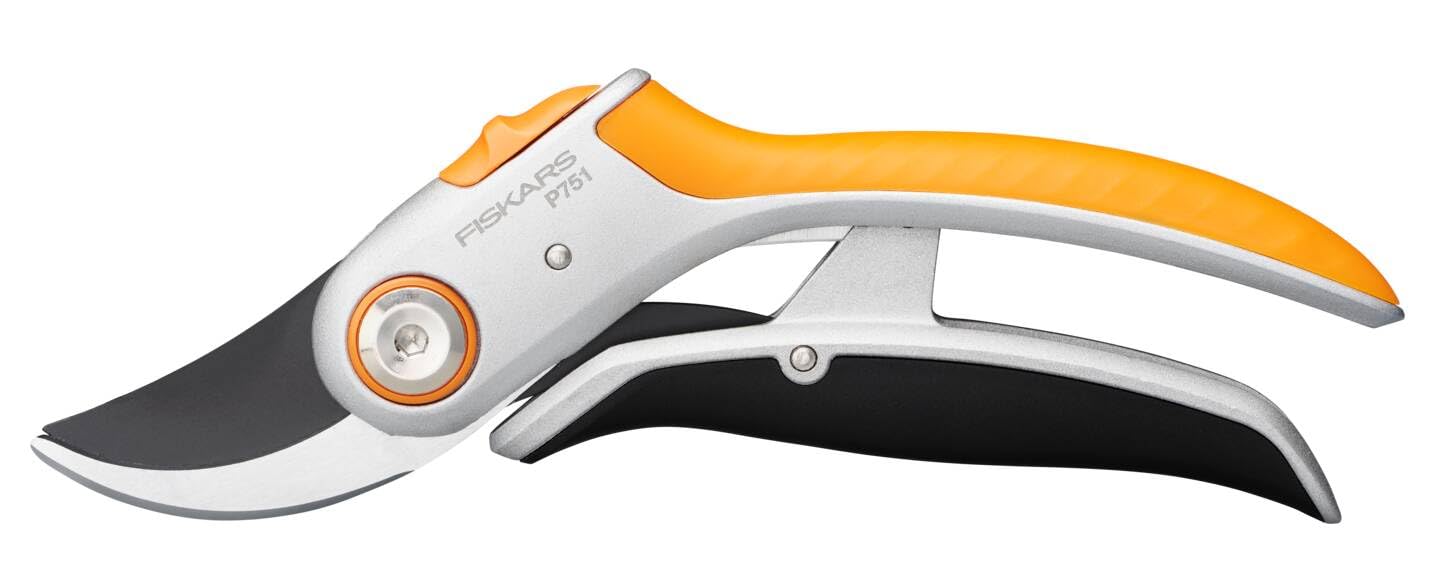 Fiskars PowerLever 1057172 Bypass Secateurs for Fresh Branches and Branches, Non-Stick, Steel Blades/Aluminium Handles, Black/Orange, Plus, P751