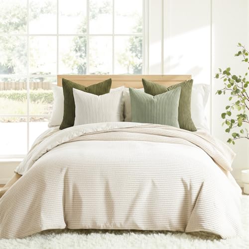 Image of Topfinel 20x20 Pillow Covers Set of 4 Mordern Nordic Green White Throw Pillow Cover Soft Corduroy Cushion Cases Spring Home Decor for Couch Bed Sofa Living Room Forest Green