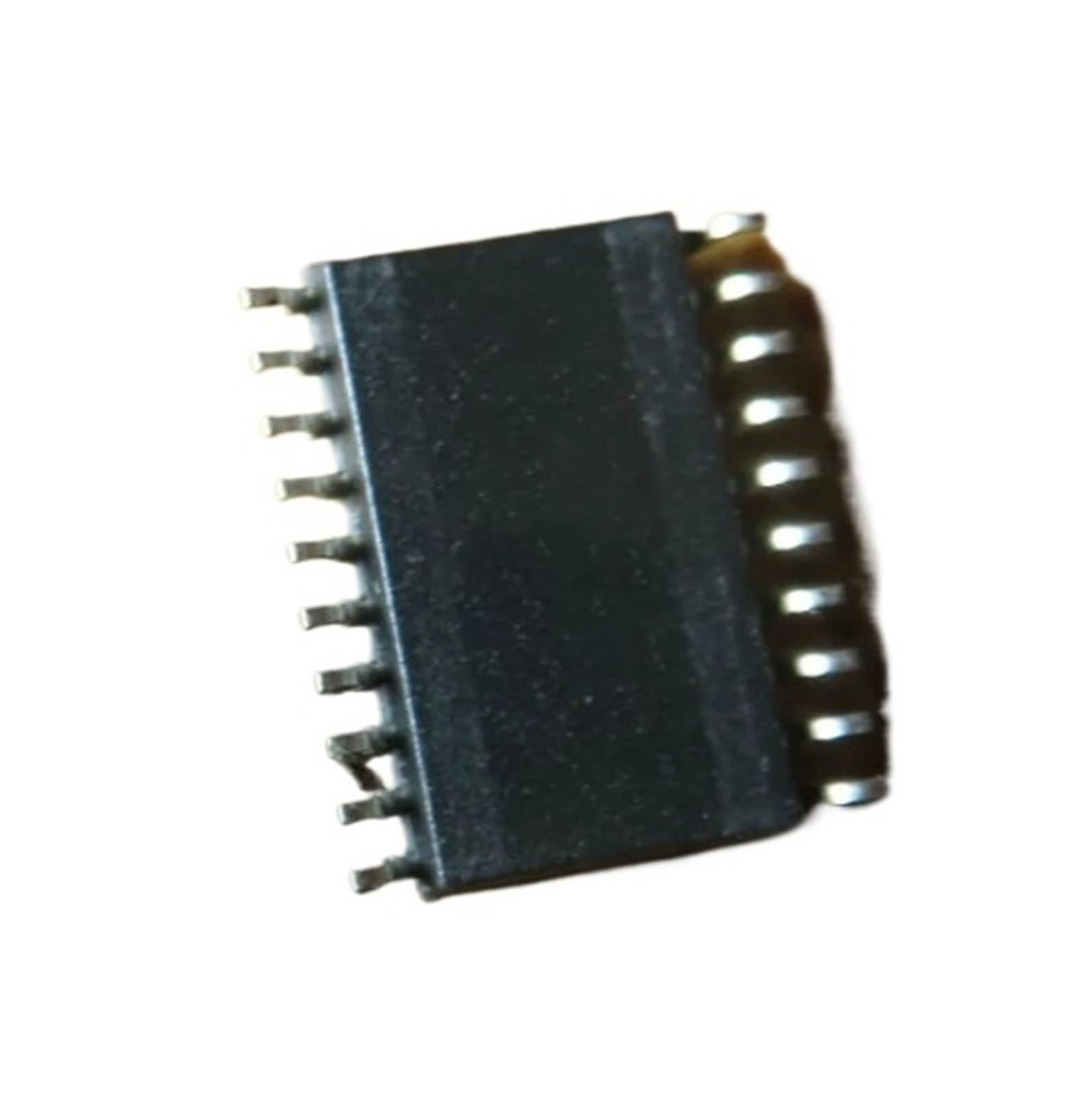 Composant DS3231SN pour réparer et concevoir des modules RTC stables