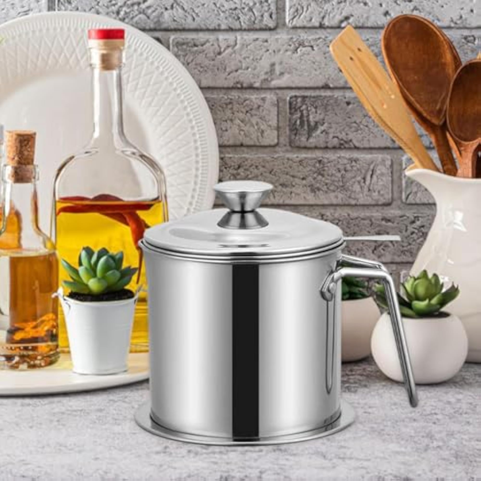 304 Stainless Steel Oil Filter Pot with Fine Mesh Strainer