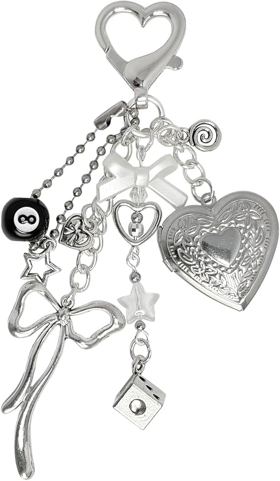 Aesthetic Keychain, Y2K Bag Charm Accessories, Heart Photo Frame Keychain for Backpack Decoration, Car Interior Styling, Personalized Gift for Women, Large Photo Album Keyring-image-25