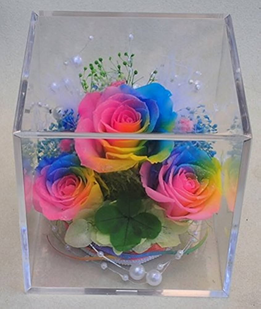 レインボーカラー プリザーブドフラワー アレンジメント Amazon｜四葉のクローバー入り虹色の薔薇 レインボーローズ3輪