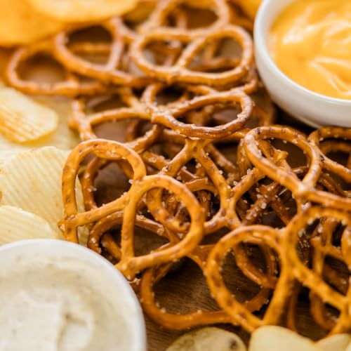 Utz Variety Pack of 60 Individual Potato Chip, Cheese Curl, Popcorn & Pretzel...