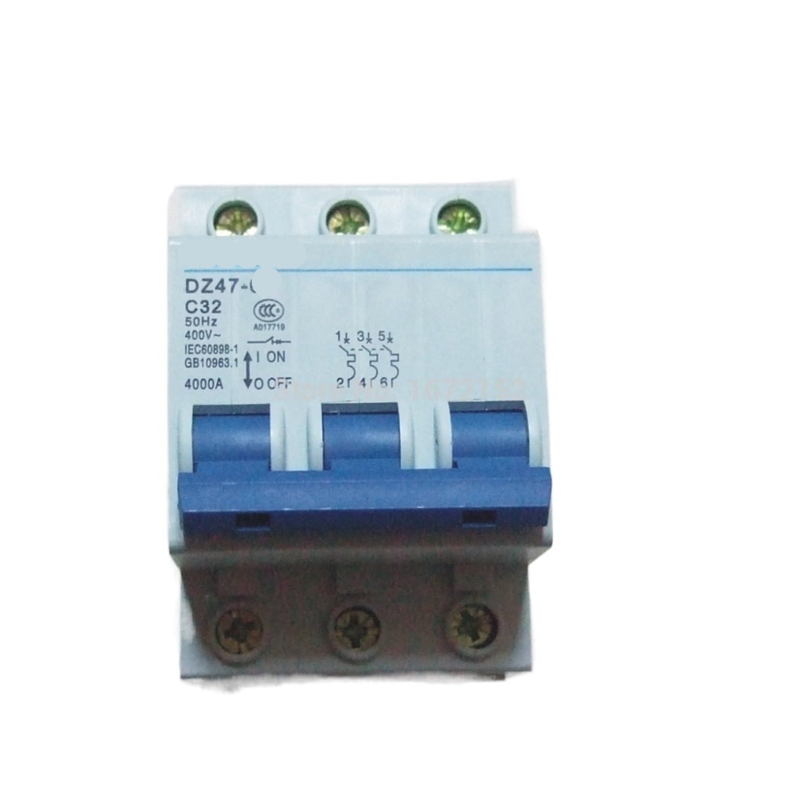 Disjoncteur Type C 3P 32A 400V 50Hz 60Hz pour tableau électrique triphasé