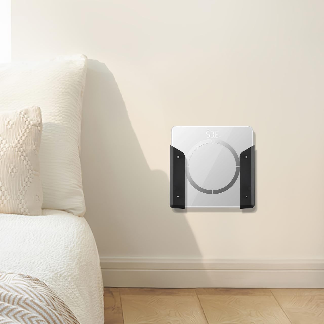 SHINEOFI 1 Paar Selbstklebende Acryl Wandhalterung für Waage Einfach zu Montierender Waagenhalter in Schwarz Platzsparend für Badezimmer und Zuhause