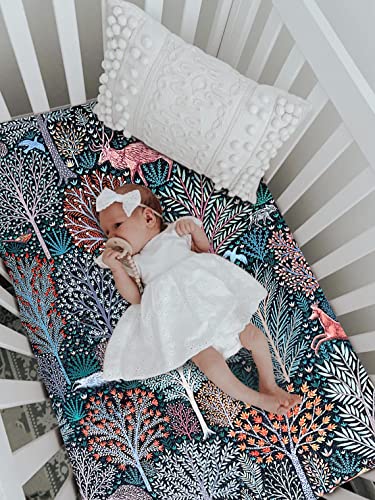 Image of Soft Fitted Crib Sheet, Stretchy and Breathable Toddler Crib Sheet for Boys and Girls, Fits Standard Crib and Toddler Mattress (Jungle Animals)