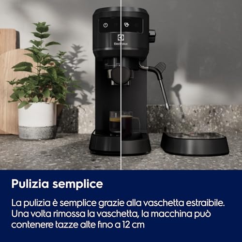 Electrolux Explore 6 Macchina per Caffè Espresso e Cappuccino E6EC1-6BST, 2 tazze, tecnologia ThermoBlock, set filtro 2-1 incluso, Caffè in Polvere e Cialde E.S.E., colore nero - immagine 6