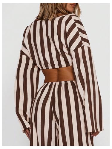 Milumia Women's Striped Tie Front Long Sleeve Crop Tops V Neck Beach Going Out Top3