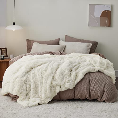 Bedsure Faux Fur King Size Blanket Cream – Fuzzy, Fluffy, And Shaggy Faux Fur, Soft And Thick Sherpa, Cozy Warm Decorative Gift, King Blanket For Bed, 108X90 Inches, 640 Gsm #TOP5