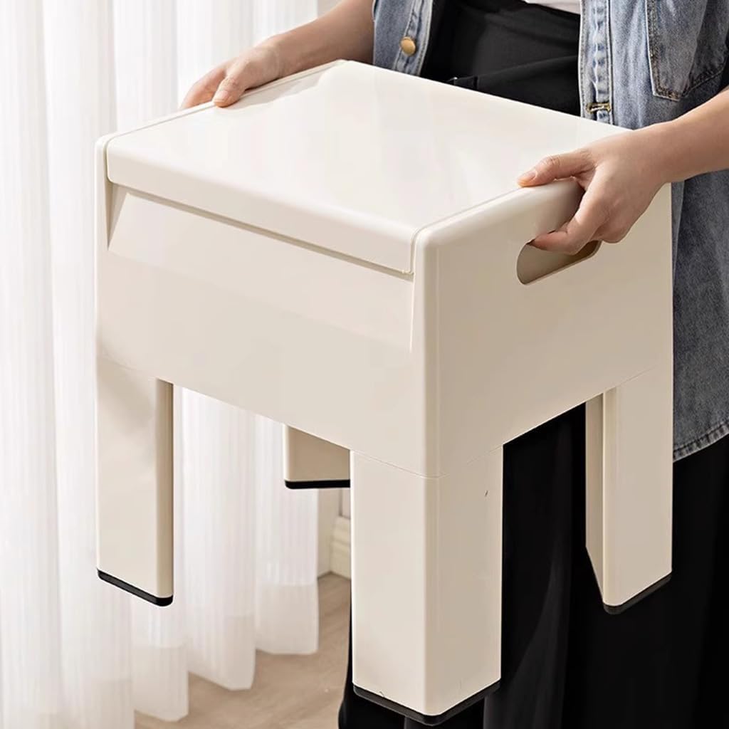 MANUKS Sgabello Basso Plastica Sgabello Portaoggetti Multifunzione Carico Massimo 150Kg Cambio Scarpe Sgabello per Soggiorno Camera da Letto Trucco,36×30×40cm (Bianco)