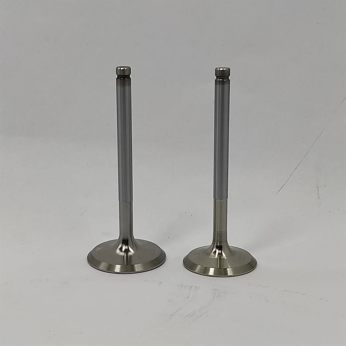 Jeu de soupapes moteur (admission + échappement) : Compatible avec RUGGERINI/RD 210 / RF 120 / RF 140-17070