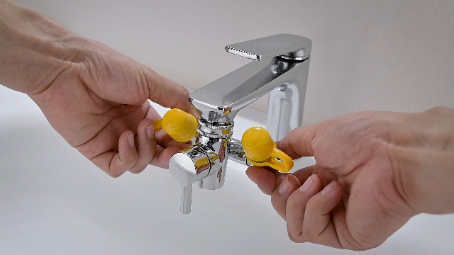 Image of TIDYENDURE Faucet Mounted Eyewash Station with Cover, Faucet Mounted Emergency Eye Wash Station Sink Attachment, Eye Wash Kit, Eye Wash Unit for Lab, Factory, Industry Site, Workshop, Office and Home