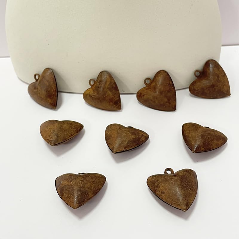 Generic 20pcs Rusty Bells Craft Bells Heart Shaped Christmas Bells Decoration Metal Sleigh Bells DIY Bag Wedding Garland Jewelry Fireplace Ornaments Front Door Window Rusty Jingle Bells