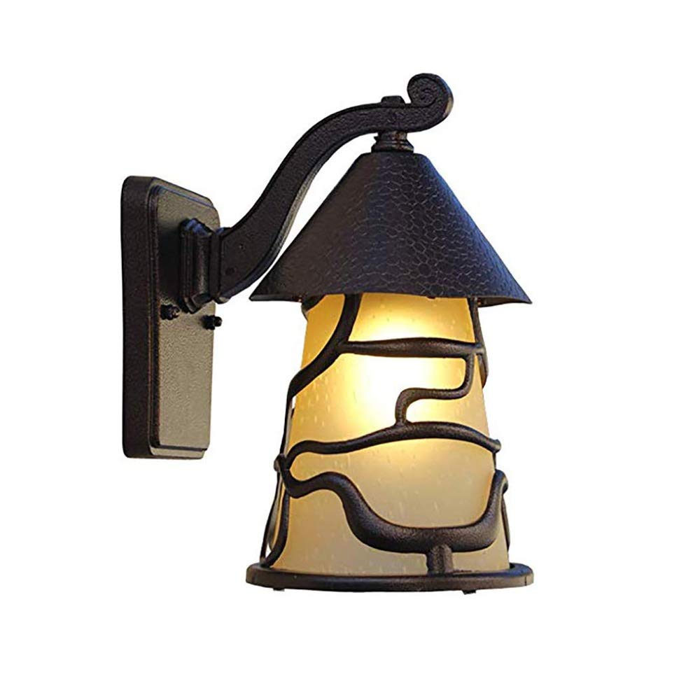 Applique extérieure IP54 anti pluie pour en finir avec la rouille des lampes de jardin