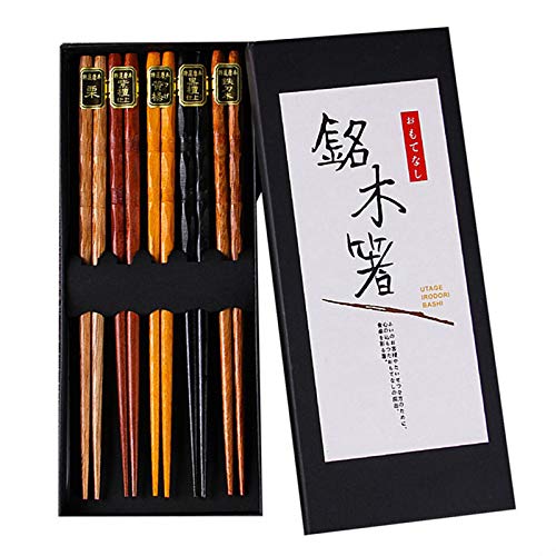 Japanese Style Wooden Chopsticks with Gift Box, 5 Pairs Reusable Chopsticks Dishwasher Safe,Sushi Chopstick with Gift Box Black