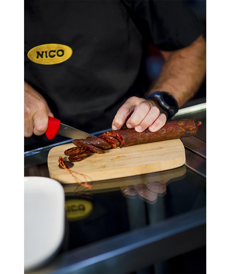 NICO JAMONES - Caja Ibérica Gourmet. Una selección de lomo, embutidos y quesos gourmet que celebra la esencia del sabor ibérico. 1.3Kg