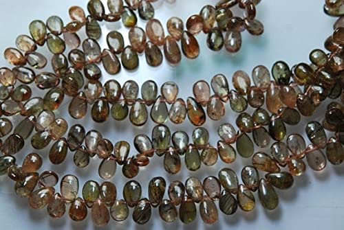 Andalousite naturelle en poire lisse de qualité gemme pour la haute joaillerie