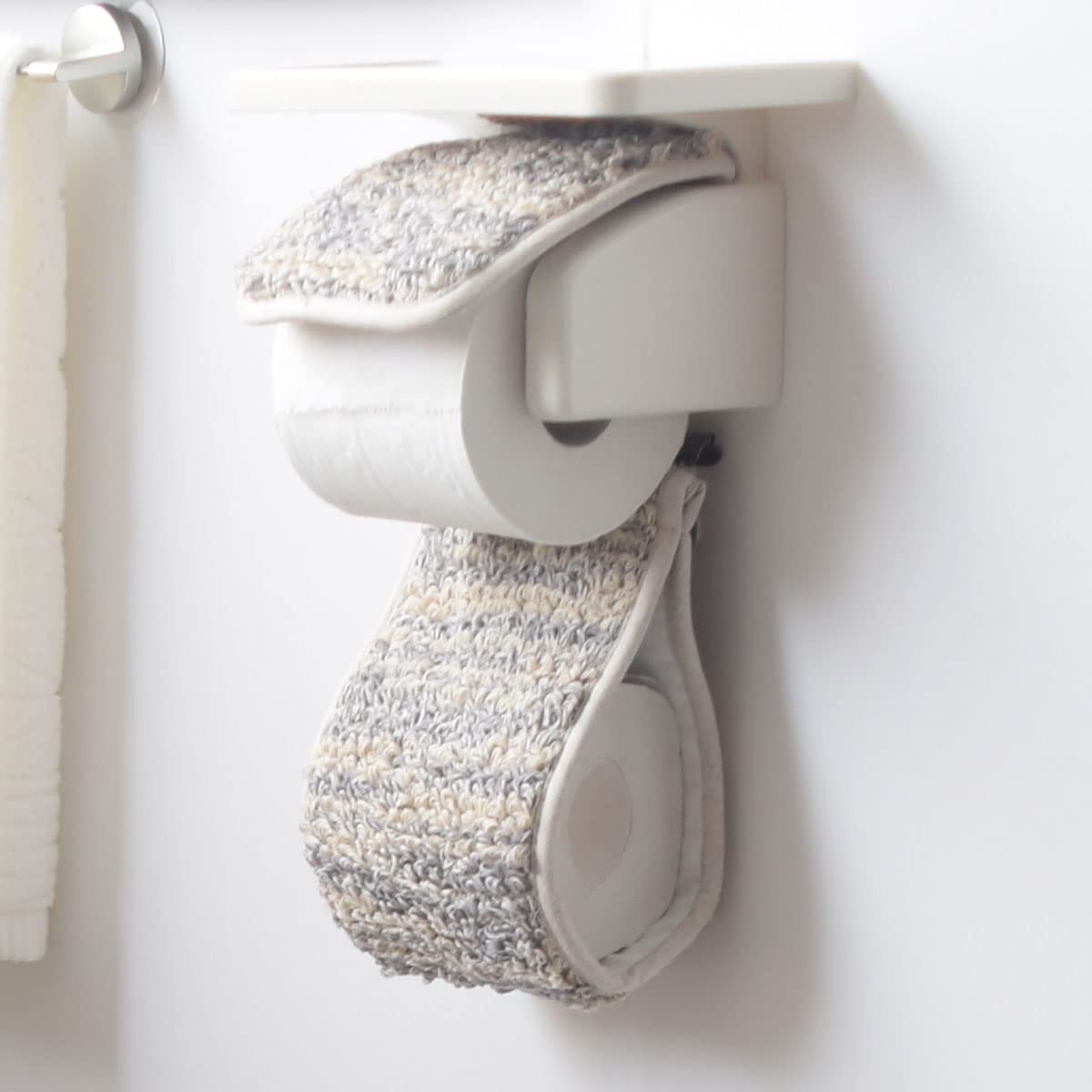 トイレットペーパーホルダーカバー*handmade* Amazon｜San-Luna トイレットペーパー ホルダーカバー 「ストローク