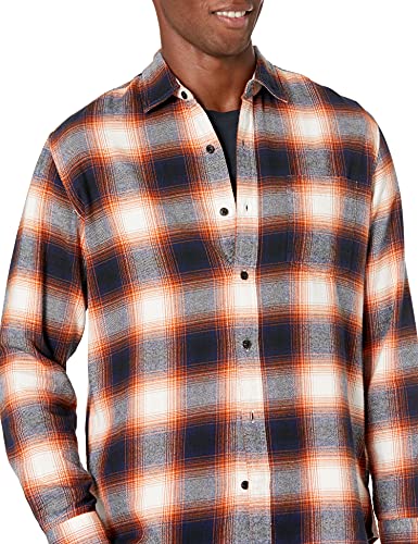 Image of Amazon Essentials Men's Regular Fit Long-Sleeve Flannel Shirt, Soft Brushed Cotton, Lightweight yet Warm