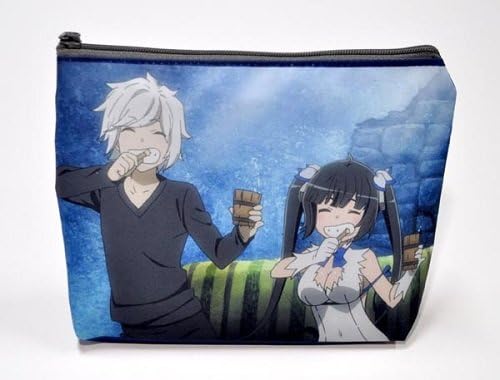 Amazon ダンジョンに出会いを求めるのは間違っているだろうか ベル ヘスティア歯磨きver 撥水ポーチ アニメ 萌えグッズ 通販