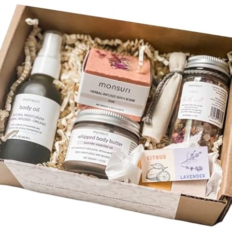 Self Care Gift Basket for Mom: New Mommy Care Package Pampering Gift Set with Bath Accessories and Natural Skincare Products. Our Spa Day Kit for Women is the ideal Birthday Gift Basket for her. Cover