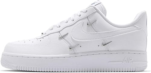 Amazon | [ナイキ] ウィメンズ エア フォース 1 07 LX AIR FORCE １Chrome Luxe ホワイト CT1990-100  国内正規品 | スニーカー