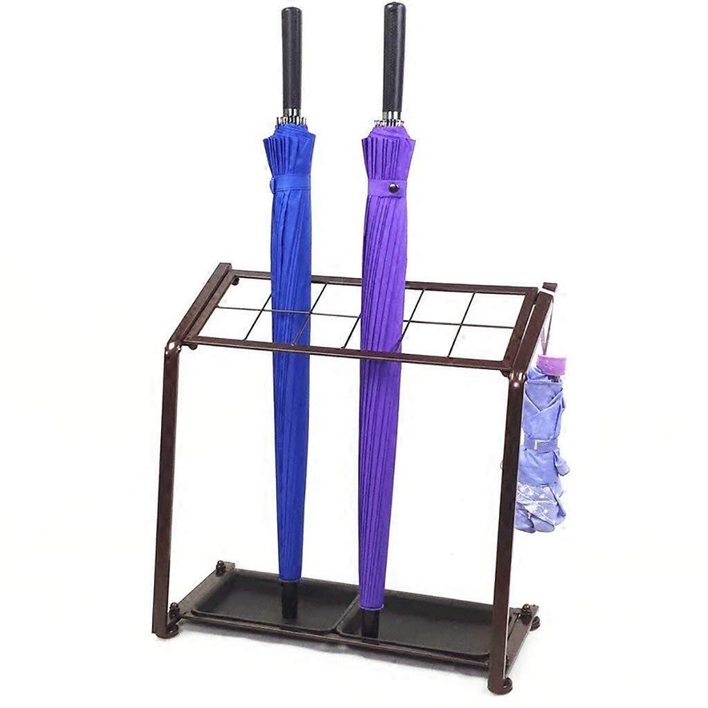 Porte-parapluie marron chaleureux pour créer une entrée accueillante et ordonnée chez soi
