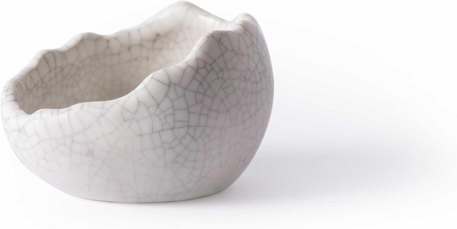 Galápagos (05457) Heavyweight Ceramic Egg Dish – Hygienic, Spill-Proof Bowl for Reptile & Terrarium Habitats, Perfect for Bearded Dragons, Geckos, Snakes, Hermit Crabs & More, Small (3in x 2.75in)