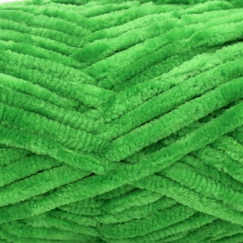 Image of 100g Velvet Chenille Yarn for Crocheting,Christmas Green Fluffy Velvet Plush Yarn Thick Soft Chunky Chenille Yarn Baby Blanket Yarn for Crocheting Knitting Beginners（Christmas Green）