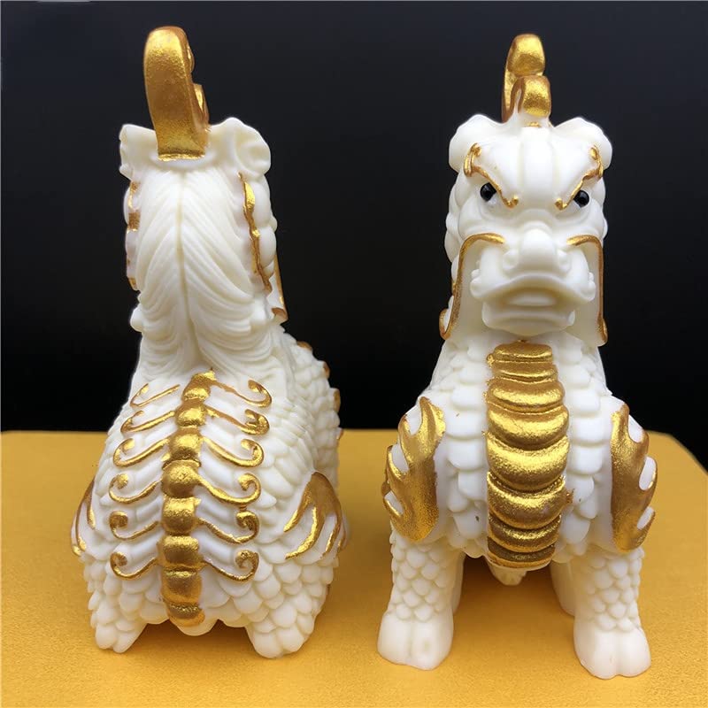 翡翠　麒麟縁起彫刻　根付　置物　(14075) ColBase
