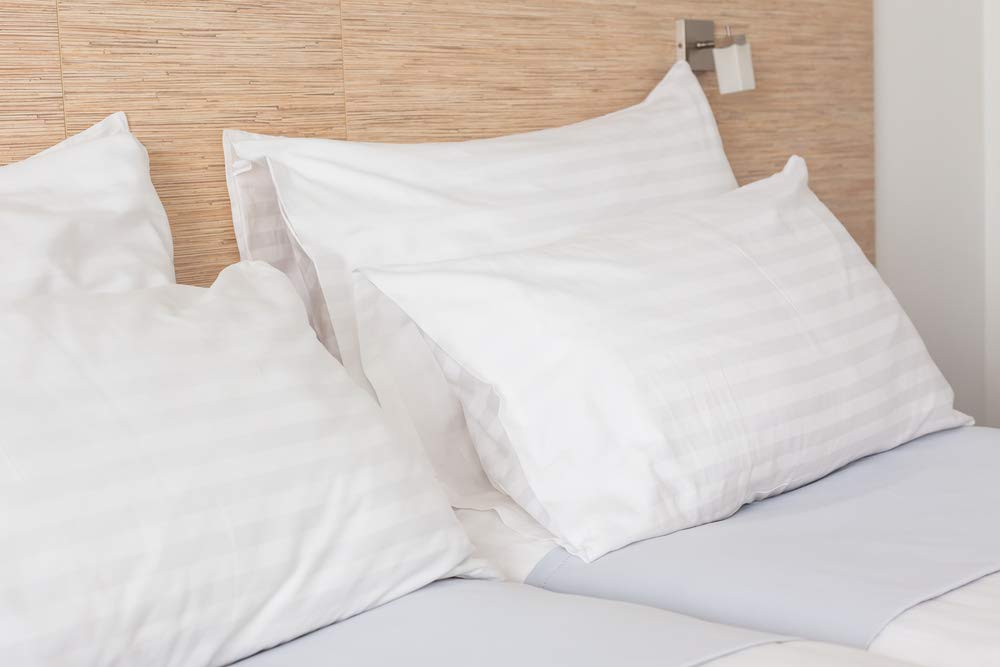 Continental BeddingDamask.2-S Damask Set of 2 100% Cotton Zippered Pillow Protectors 300 Tc. (Standard), White