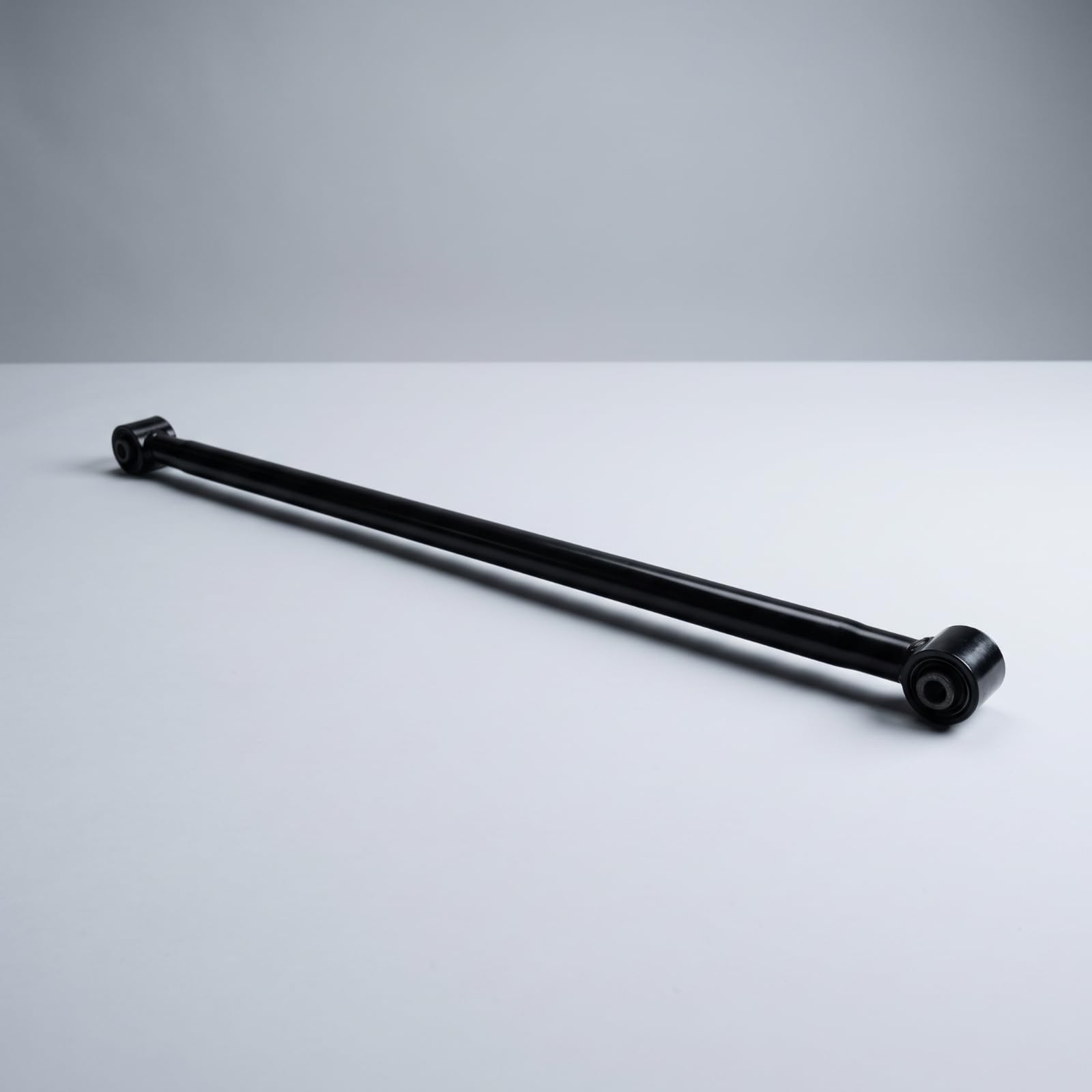 Braccio Sospensione Posteriore in Metallo Braccetto di Sospensione Posteriore Nero Ricambio per Autoriparatori, Officina