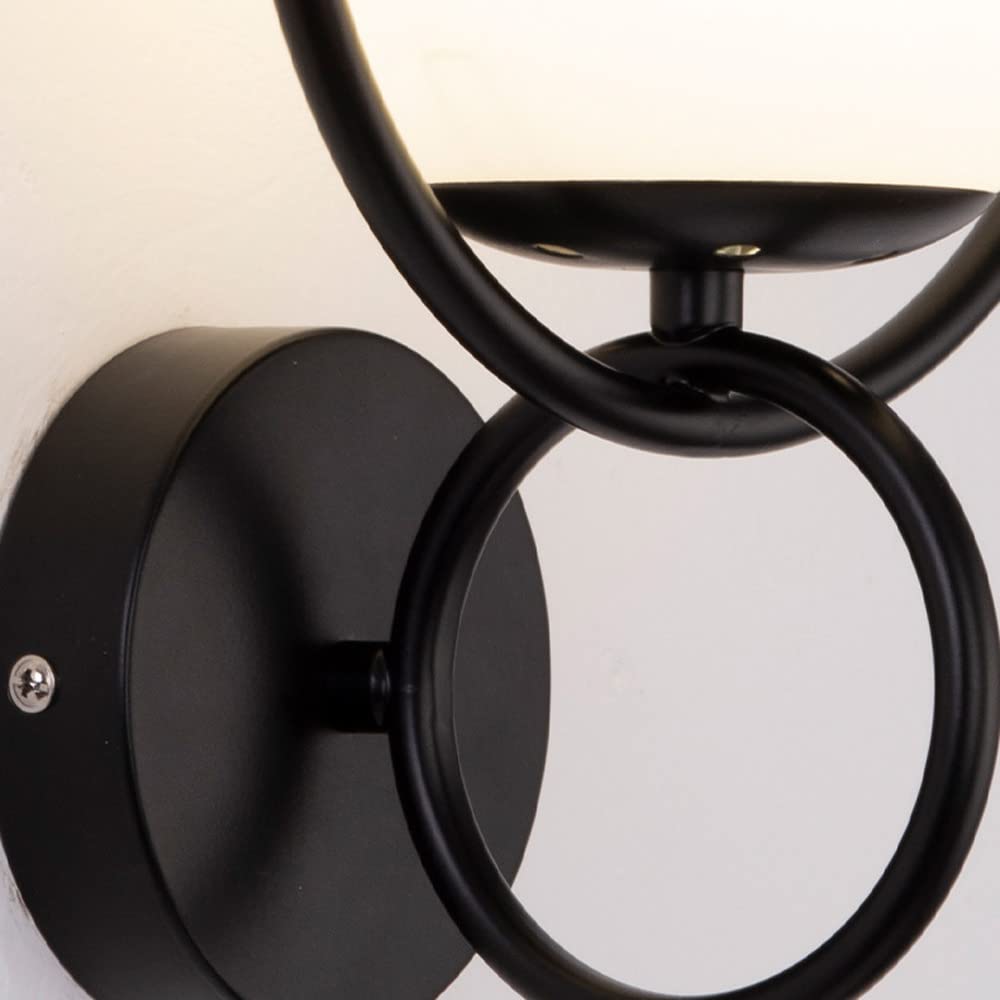 Nowoczesna lampa ścienna do wnętrz geometryczna szklana kula świetlna do wnętrz idealna do przedpokoju kuchni sypialnia stolik nocny E27