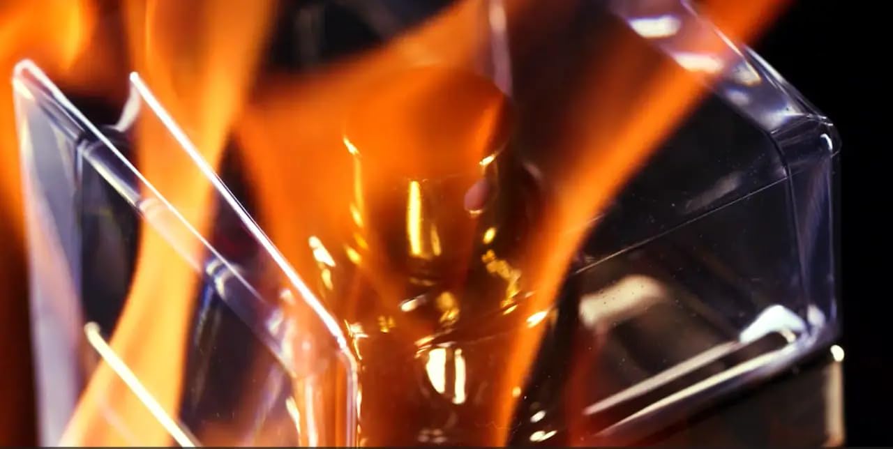 Devil For Men – Perfume con Feromonas para Hombre, Fragancia Amaderada con Bergamota, Pimienta Negra y Cacao, El Perfume Seductor