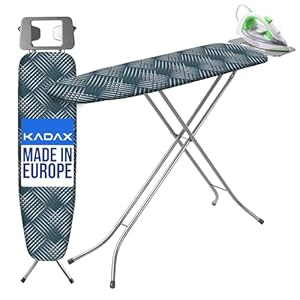 KADAX Bügelbrett 110x30cm Bügelfläche, Klappbares Tischbügelbrett mit Verstellbarer Höhe & hitzebeständiger Bügeleisenablage, Robuster Bügeltisch Made in EU (dunklen Karos)