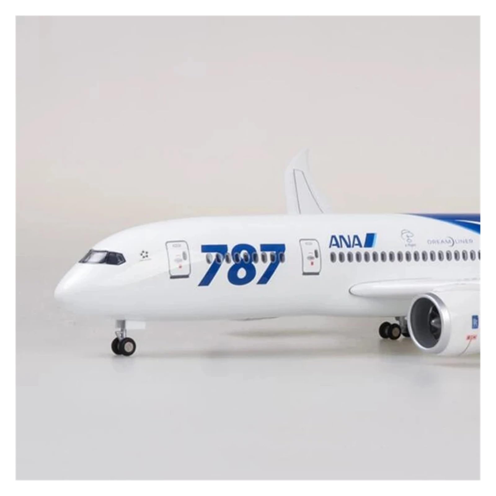 Amazon.co.jp: 模型飛行機 ANA 航空日本 W 型軽量および車輪付き航空機