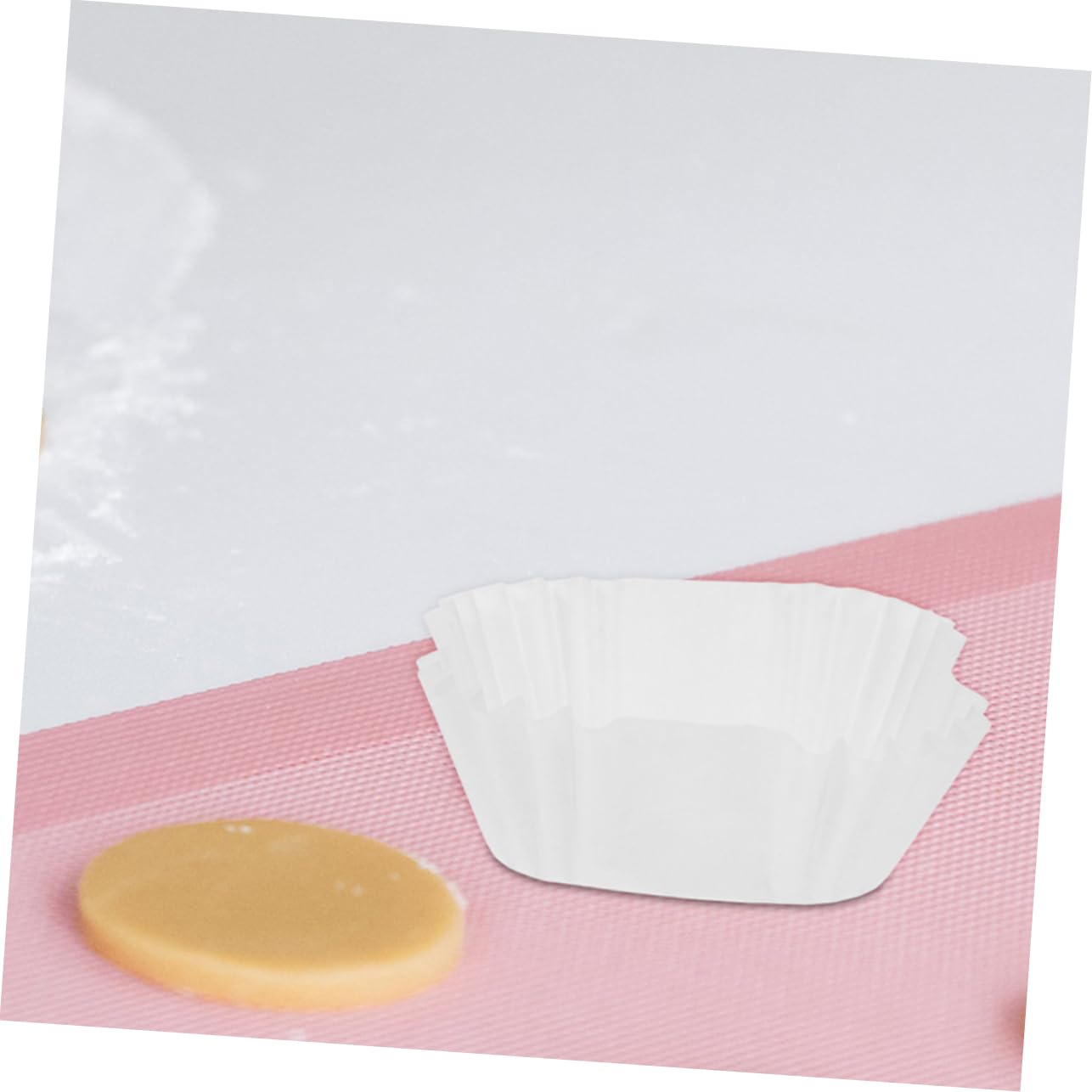 Pirottini di Carta Bianco per Cupcake da 2000 Pezzi, Resistente All'olio senza Sbiadimento, Forma Bella per Bridal Shower e Wedding