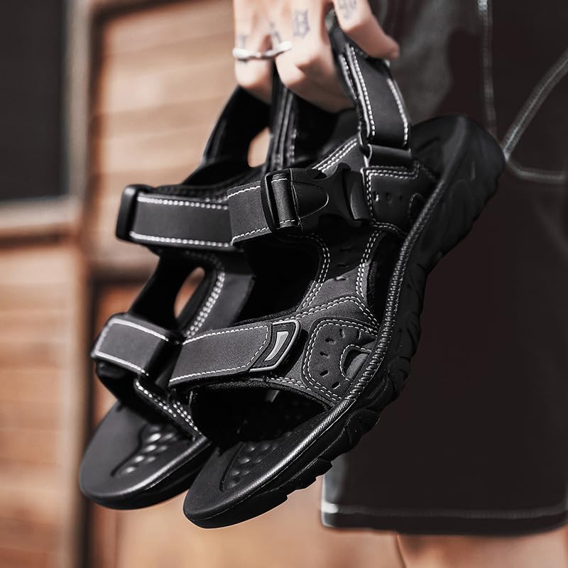 Men's sandals, comfortable, lightweight and breathable, suitable for casual outdoor activities and sandy beaches.4