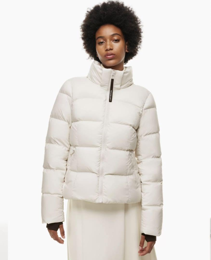 Amazon.co.jp: ARITZIA スーパースナッグパフ™ 限定版 — マットパール 
